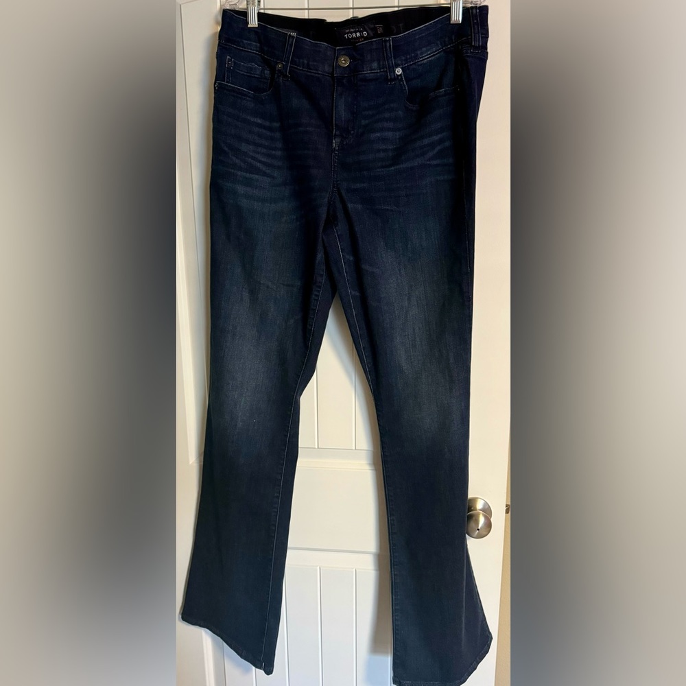 Torrid Premium Stretch Slim Boot Flare Jean - Dark Wash. 18XT. NWOT!